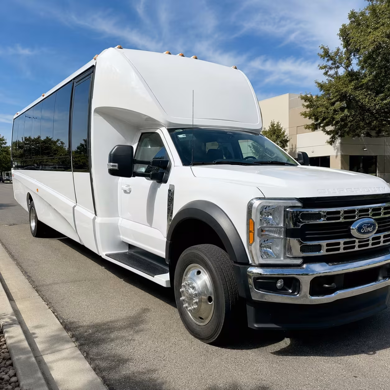 el centro minibus rentals for the mid winter fair and rodeo