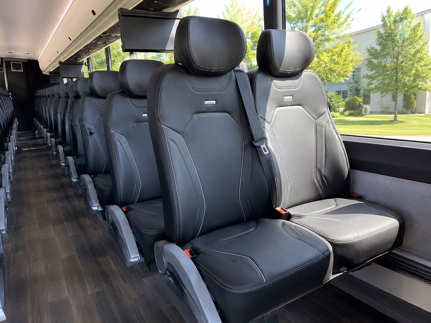 wedding shuttle services transportation in el centro