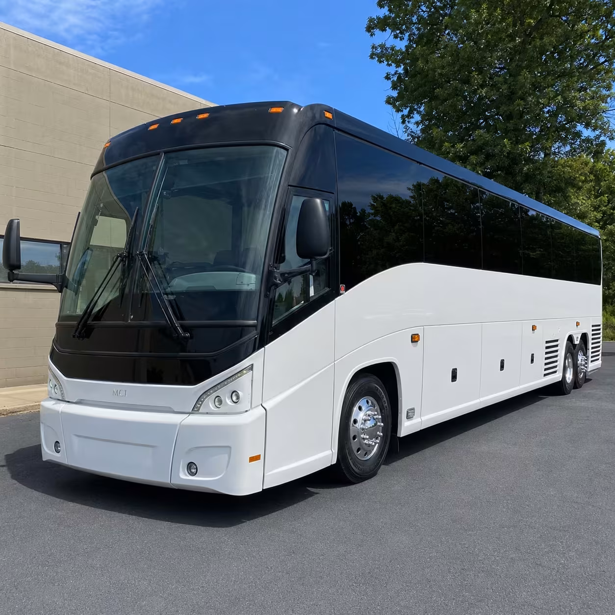 you can find and book long distance transportation in el centro and any nearby city